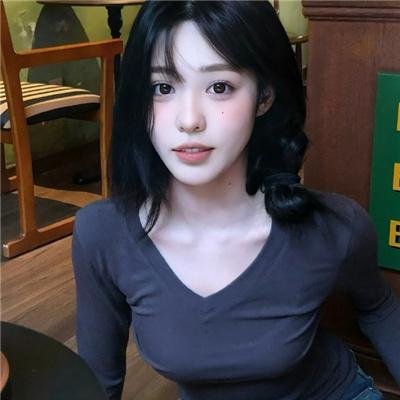 穷得漂亮 海报